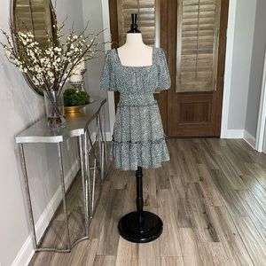 Missguided Hunter Green and White Smocked Mini Dress Size 6